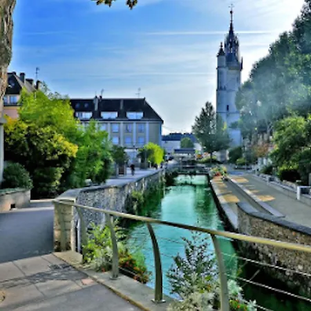 Au Coeur De Nonancourt, Jardin Prive * Saint-Germain-sur-Avre