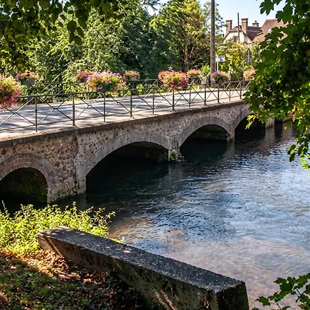 Au Coeur De Nonancourt, Jardin Prive Lägenhet *